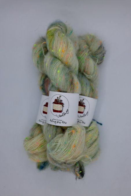 Constellation néon fluffy - Nymph